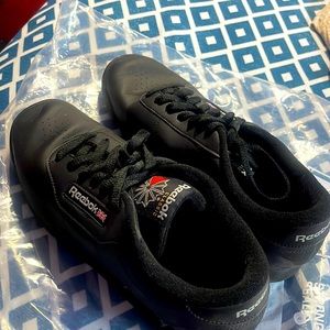 Black Reebok Princess worn twice but still in good condition